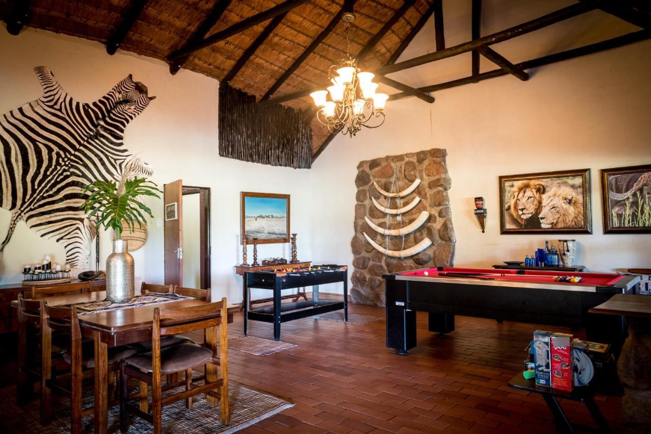 Umkumbe Safari Lodge Riverside Skukuza Bagian luar foto