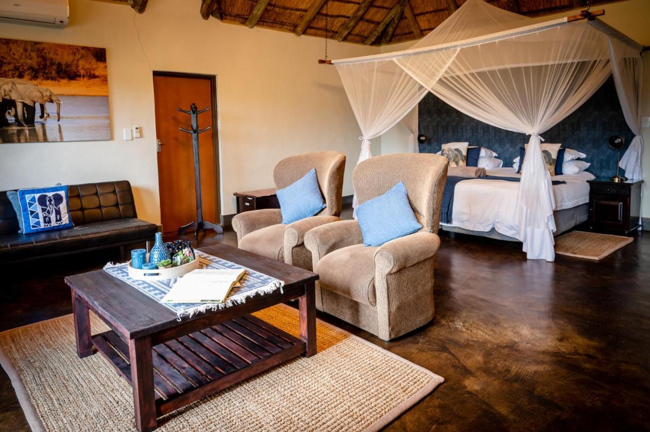 Umkumbe Safari Lodge Riverside Skukuza Bagian luar foto